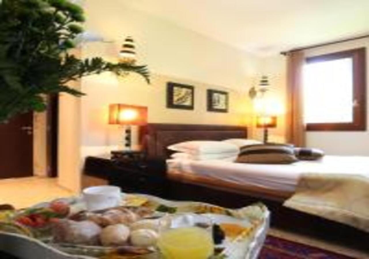 Hotel Villa Stella Венеция Лидо Екстериор снимка
