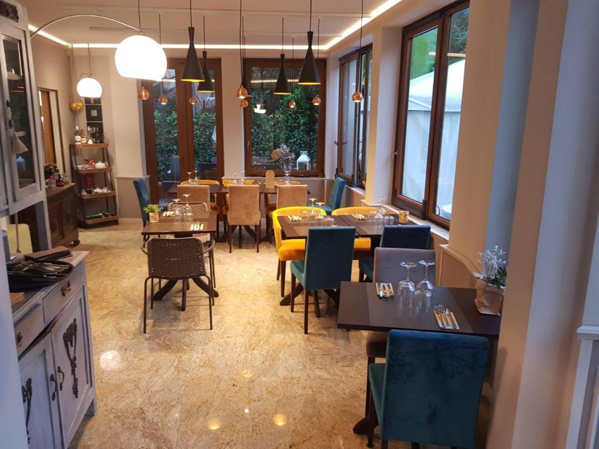 Hotel Villa Stella Венеция Лидо Екстериор снимка